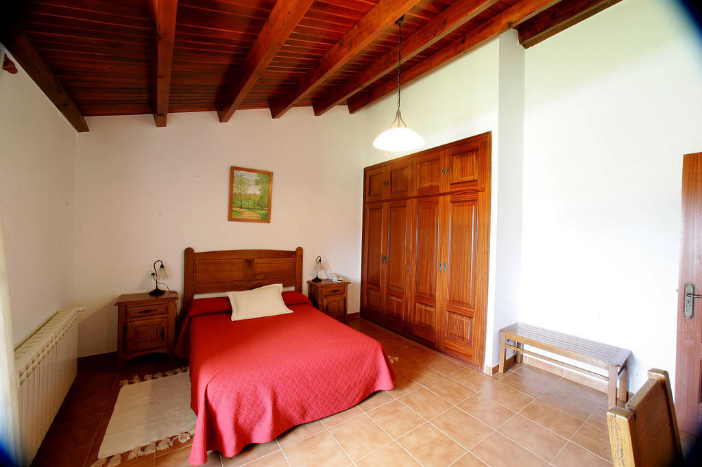 Hostel Casa Da Botica A Estrada Os Casares Zimmer foto