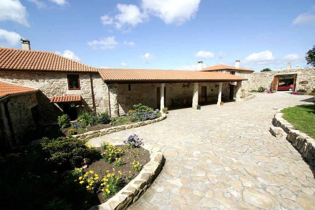 Hostel Casa Da Botica A Estrada Os Casares Exterior foto